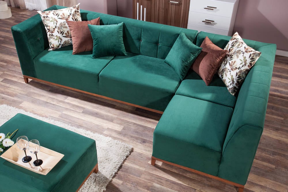 preferred-green-shades-that-are-perfect-for-your-log-home-theme11283