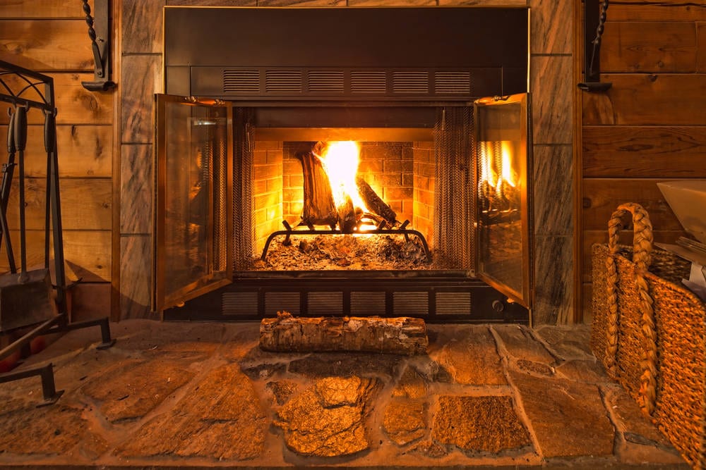 residential-log-cabin-fireplace