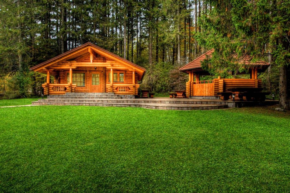 log-cabin-in-the-forest