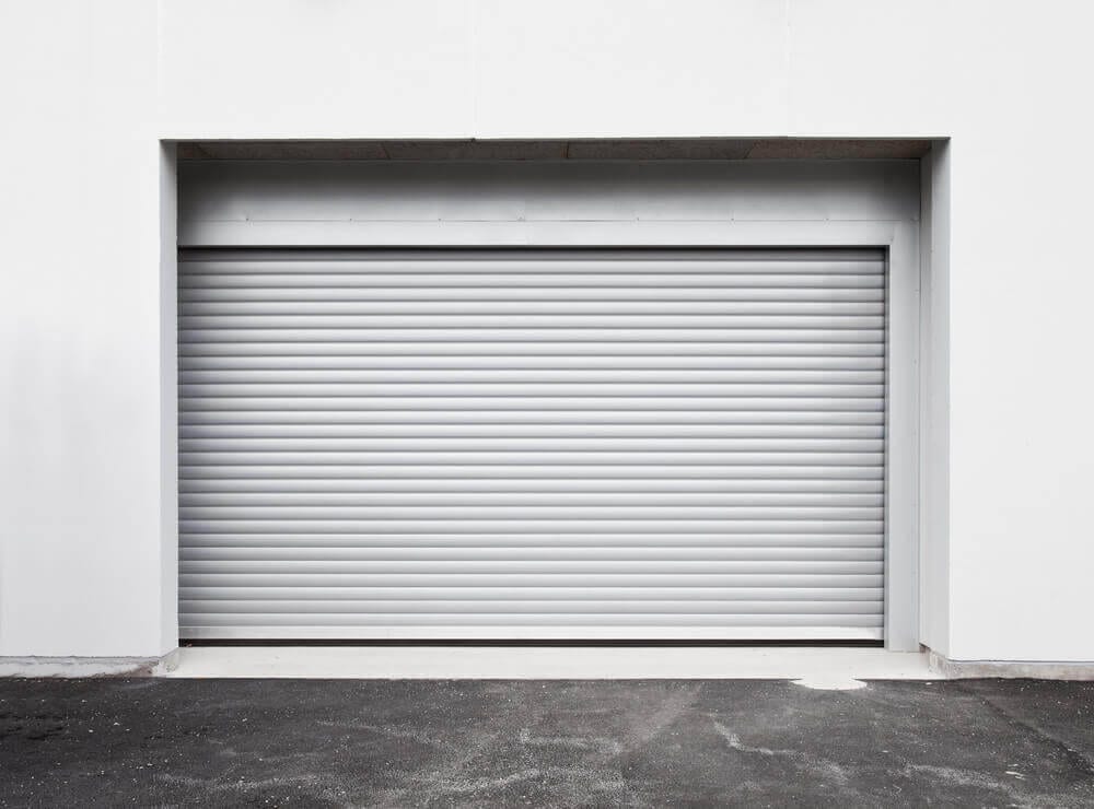 aluminium-door-is-a-practical-and-more-affordable-option-in-your-wooden-garage12054