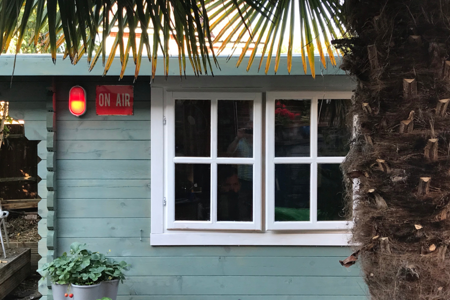 Legal-and-Permit-Considerations-in-the-United-Kingdom-for-a-garden-office